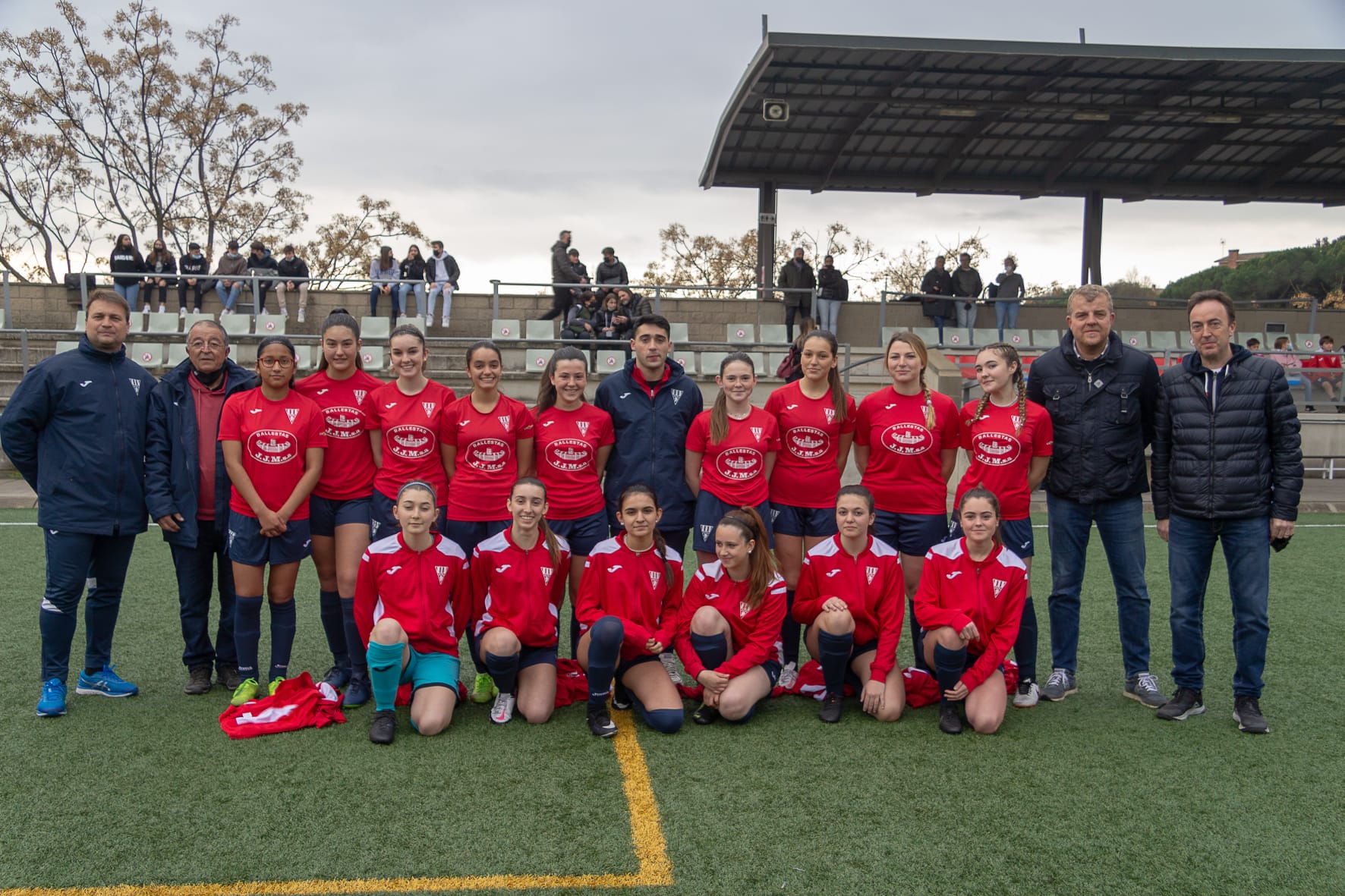 Primer partit amistós de l'equip femení